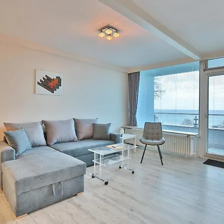 Hanseat Am Hang 3 - 5 Hanseat Am Hang 5 12 *